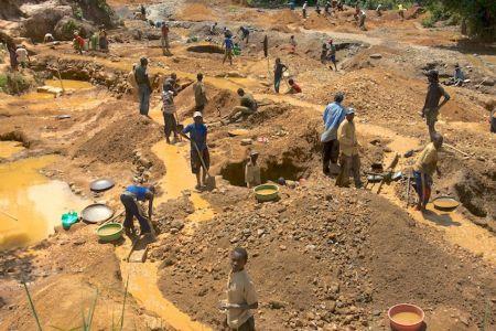 DR Congo Seeks Investment to Formalise Artisanal Mining Through 64 Designated Zones